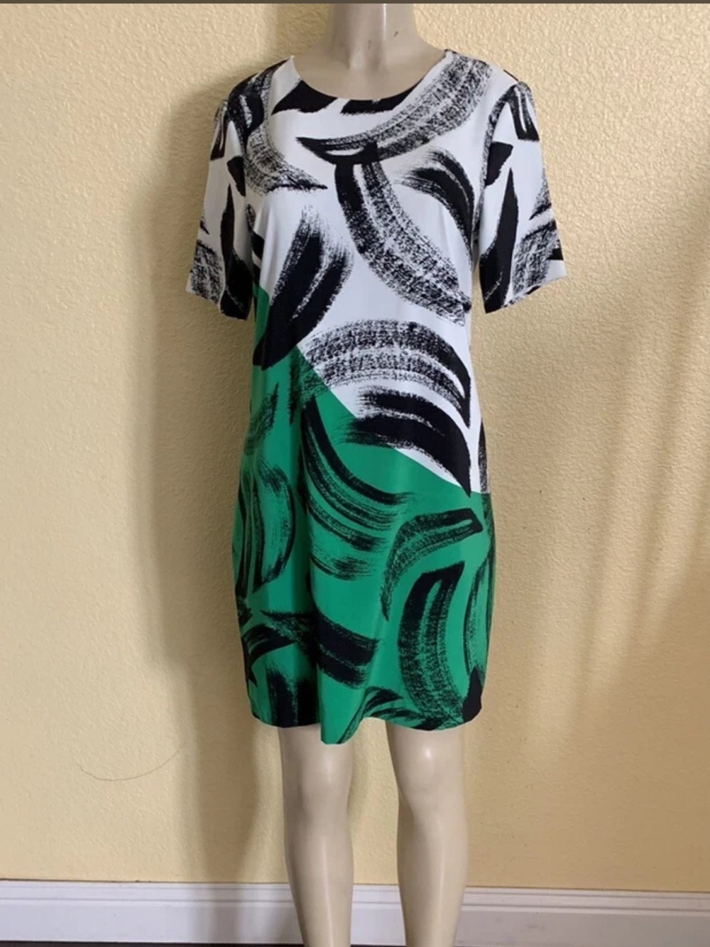 Vince Camuto Size 14 Multicolored Abstract Print Short Sleeve Dress